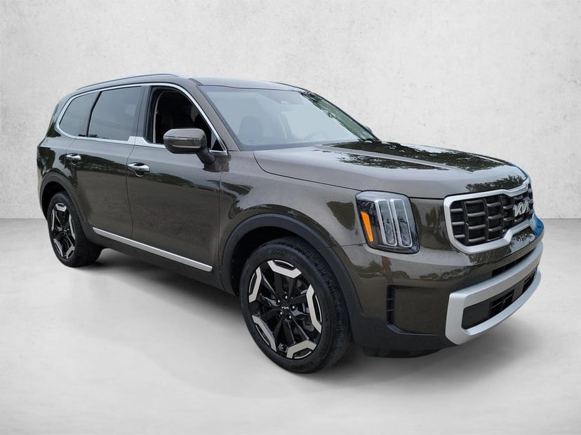 2025 Kia Telluride - Image 1