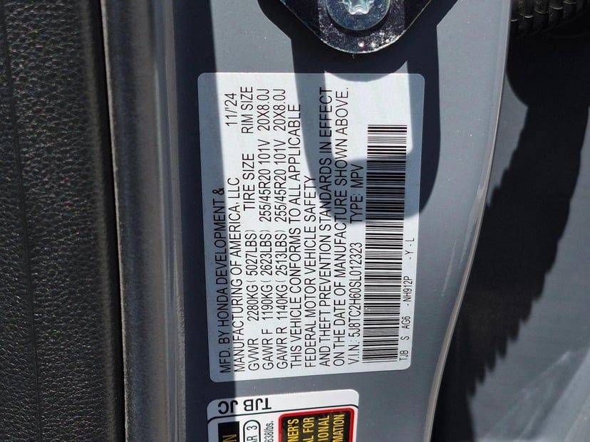 2025 Acura RDX - Image 25