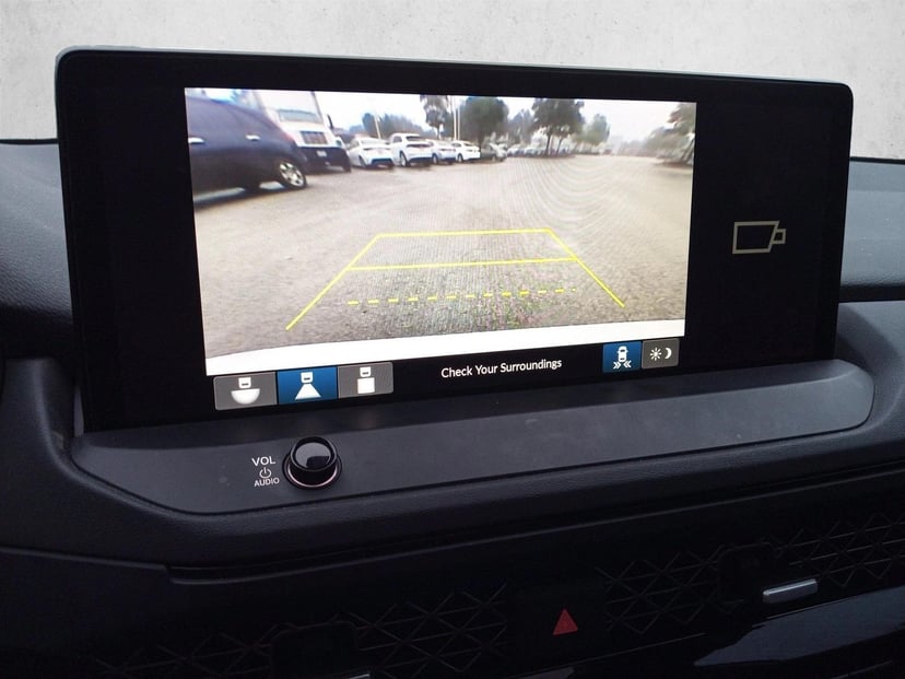 2023 Honda Accord Hybrid - Image 23