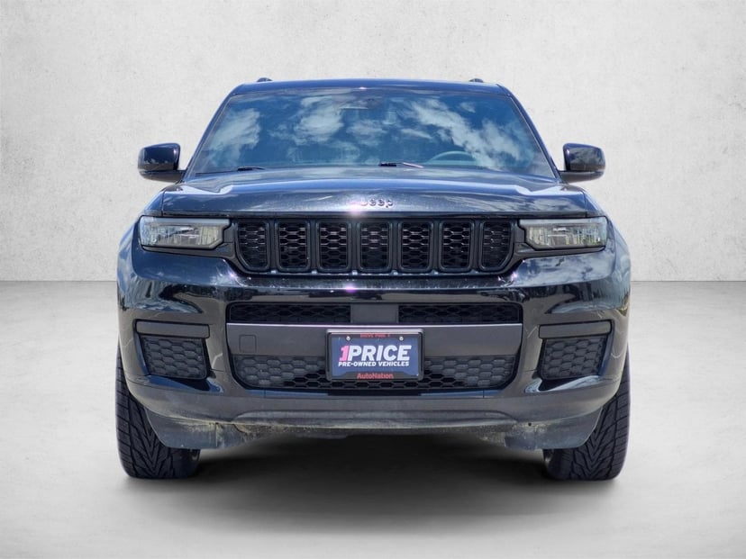 2023 Jeep Grand Cherokee - Image 2