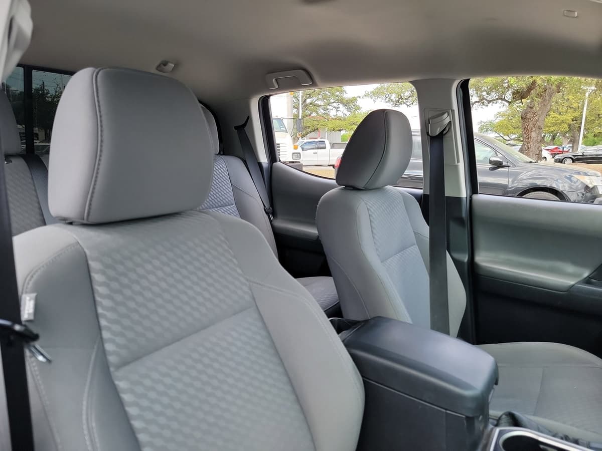 2021 Toyota Tacoma - Image 15