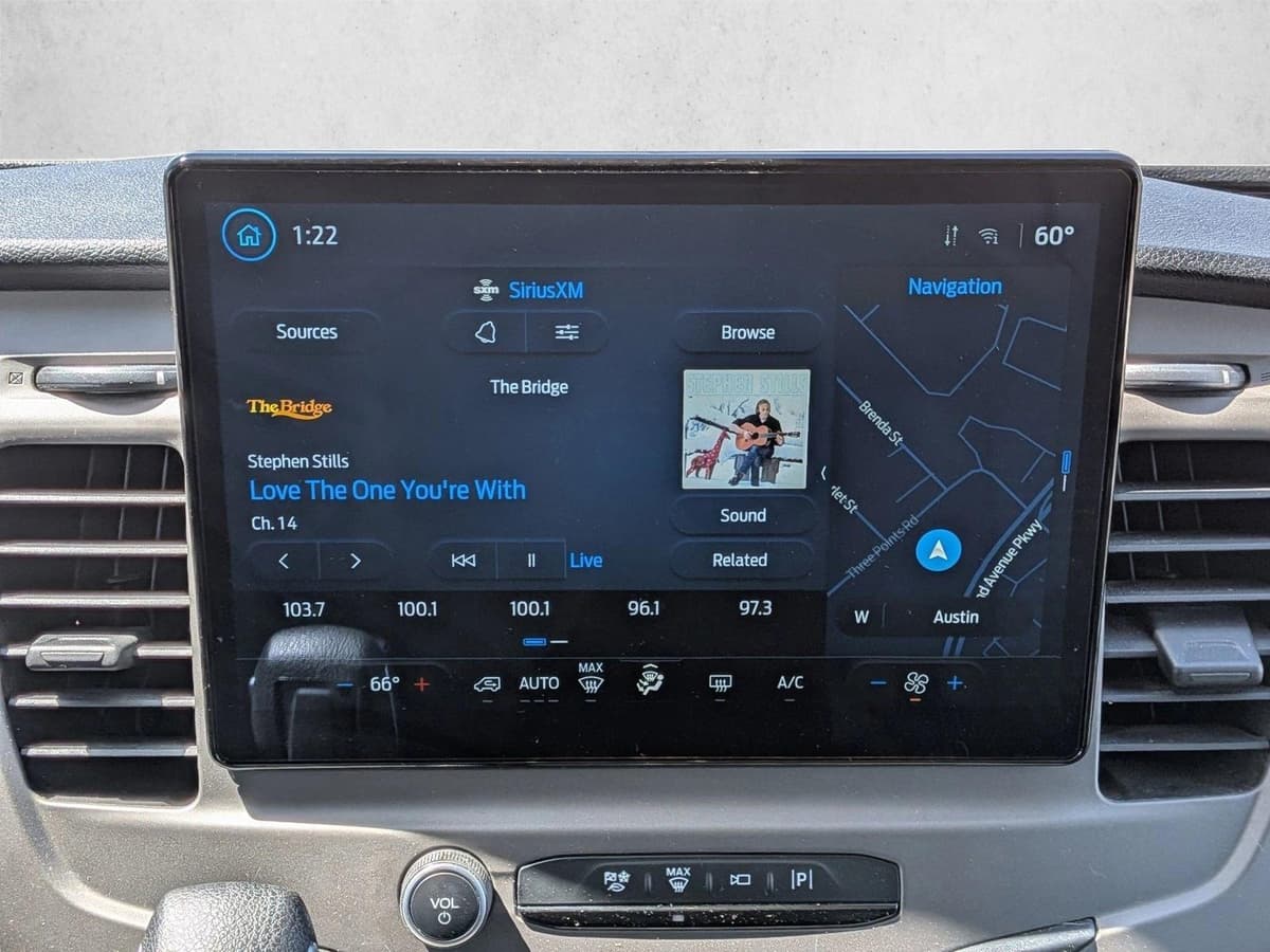 2022 Ford Transit-350 Passenger - Image 12