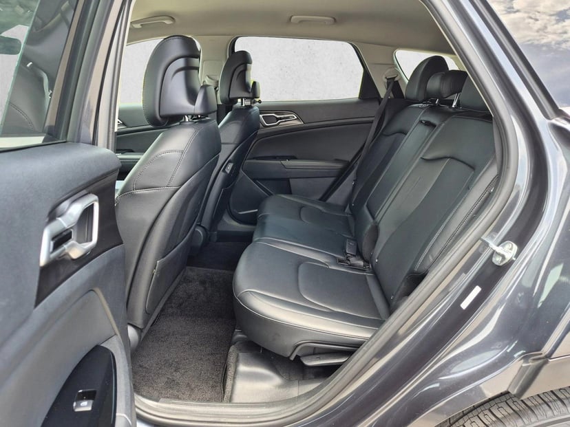 2024 Kia Sportage - Image 19