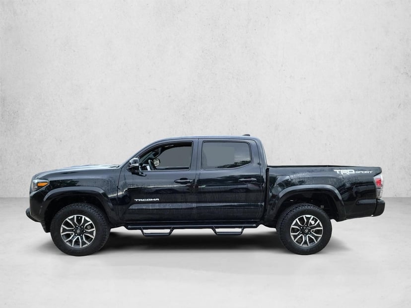 2022 Toyota Tacoma - Image 8