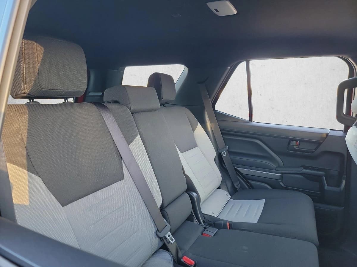 2025 Toyota 4Runner i-FORCE MAX - Image 16