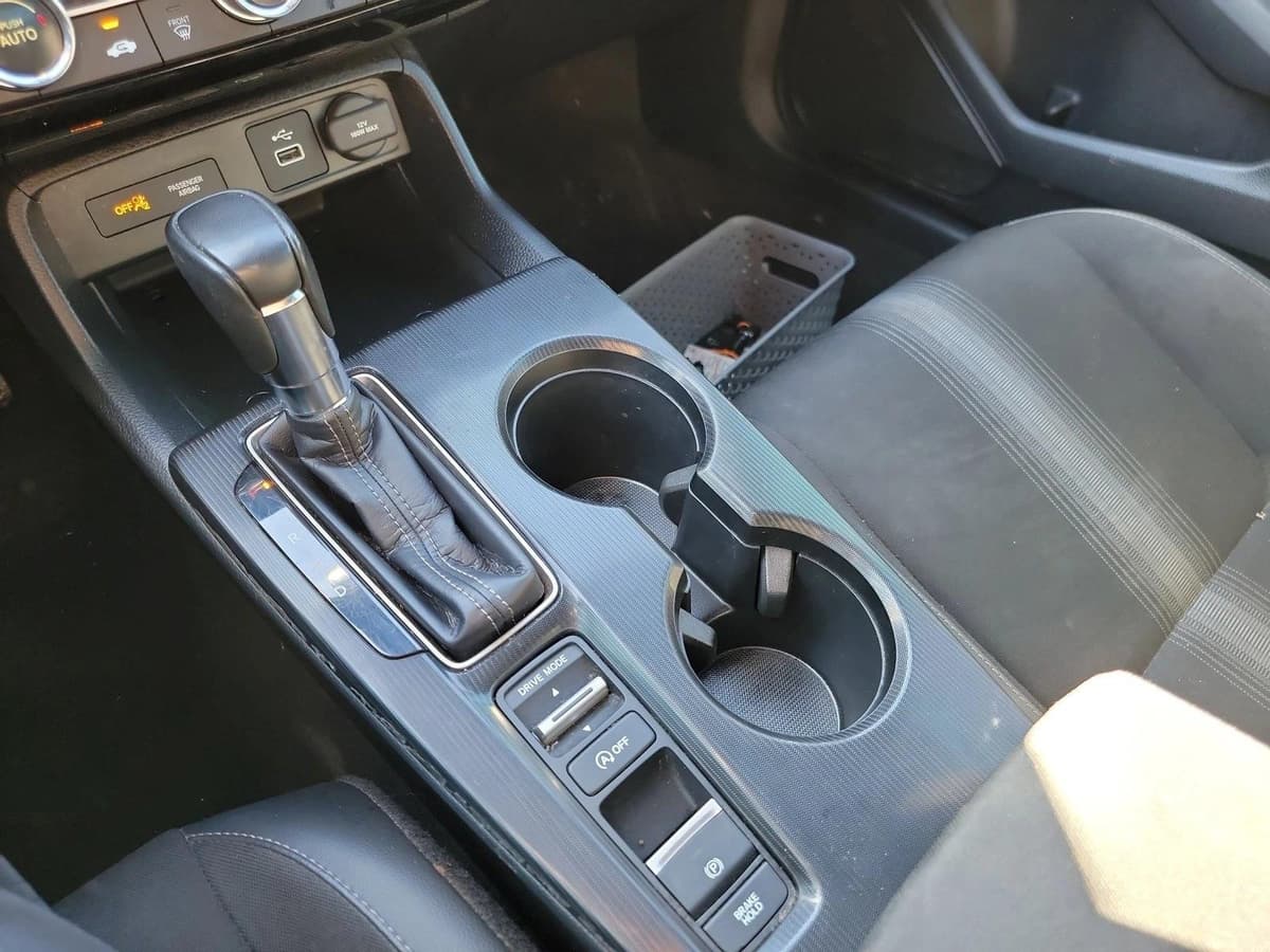 2024 Honda Civic - Image 22