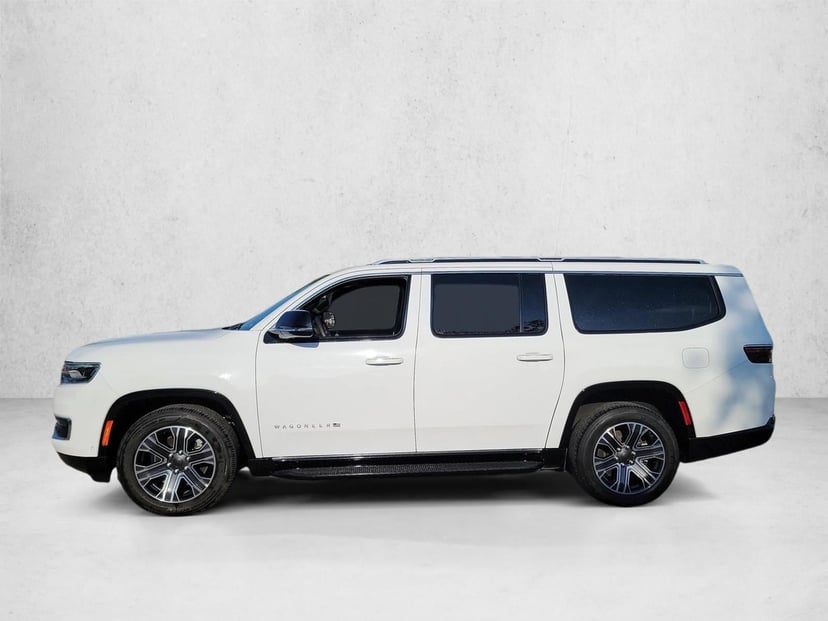 2024 Jeep Wagoneer L - Image 8