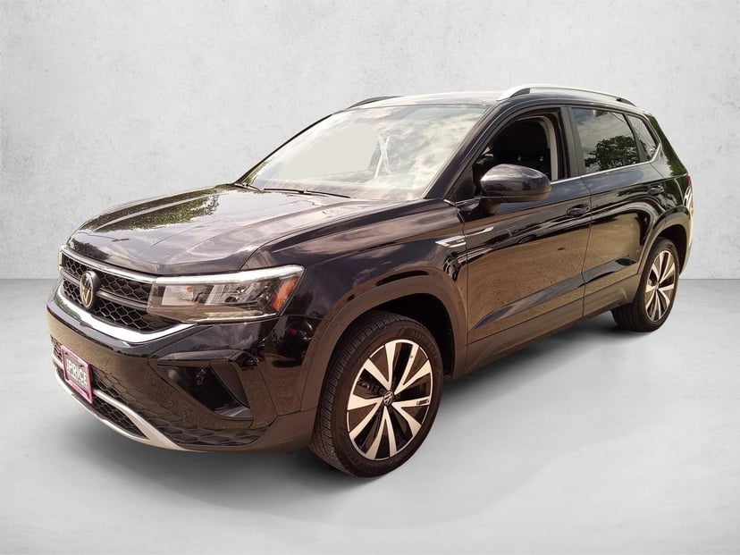 2024 Volkswagen Taos - Image 1