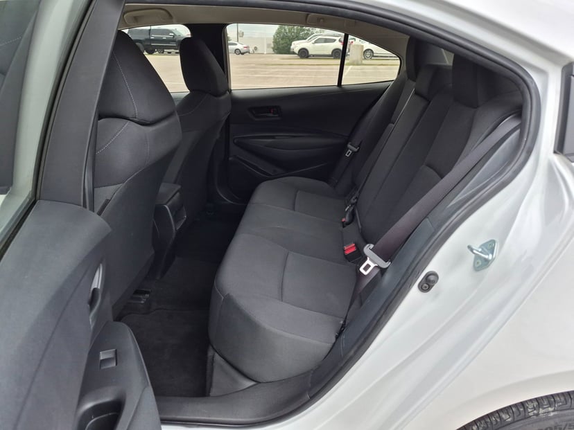 2022 Toyota Corolla - Image 18