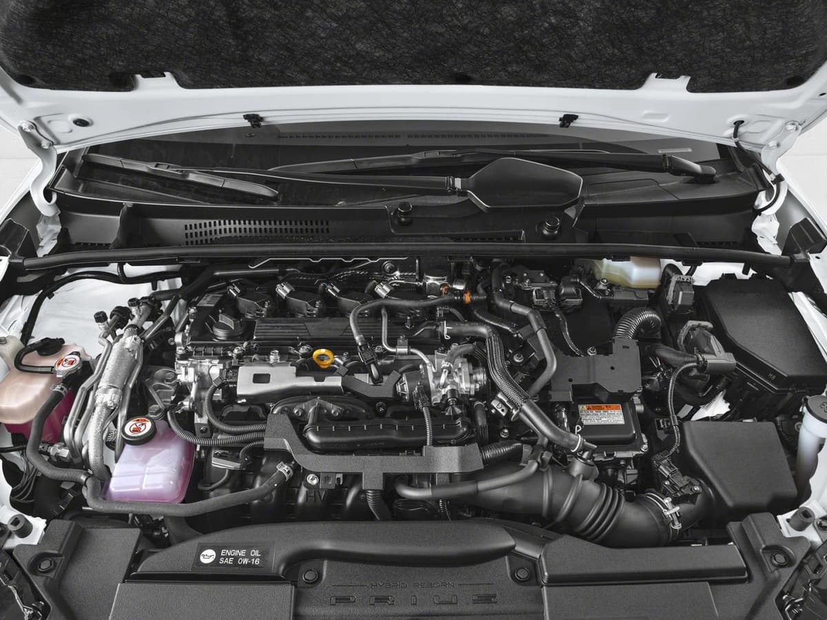 2026 Toyota Prius Plug-in Hybrid - Image 8