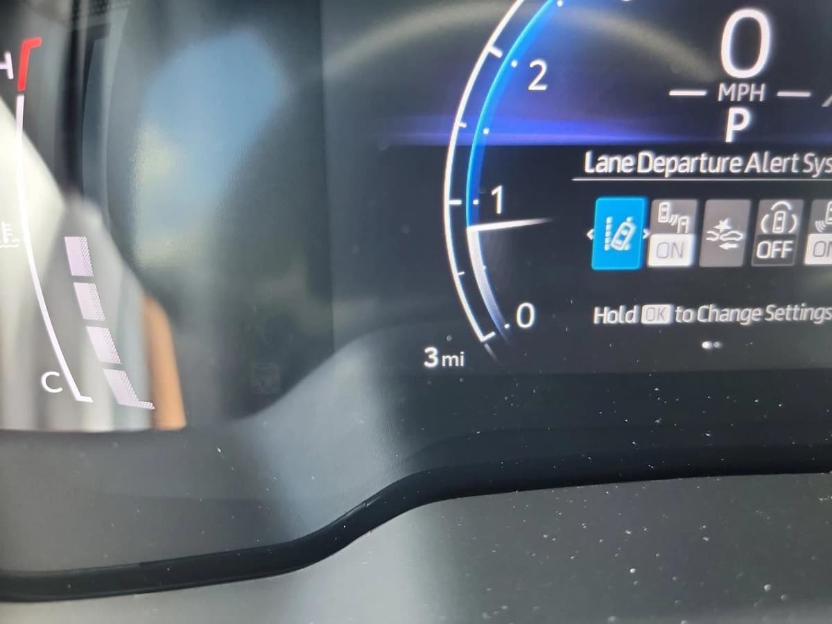 2026 Toyota Corolla - Image 19