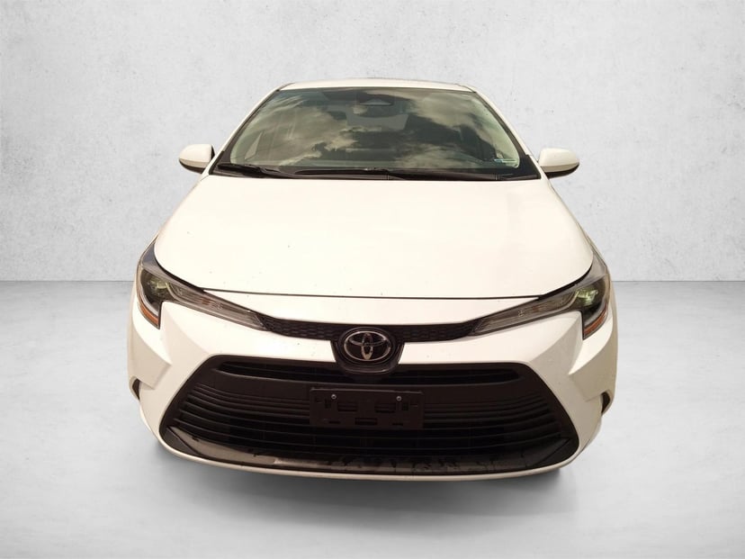 2026 Toyota Corolla - Image 2