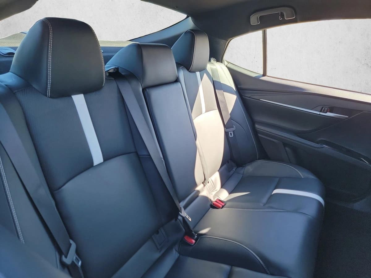 2025 Toyota Camry - Image 16