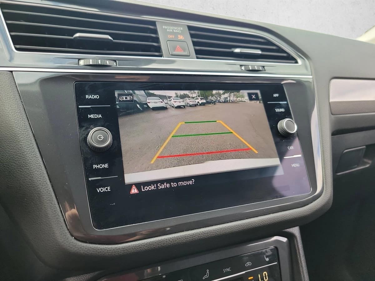 2024 Volkswagen Tiguan - Image 23