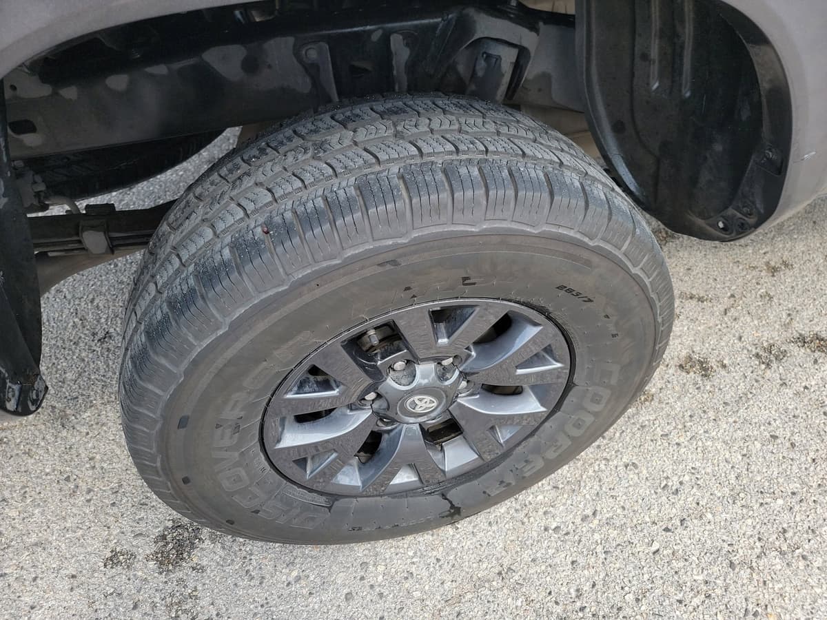 2021 Toyota Tacoma - Image 11