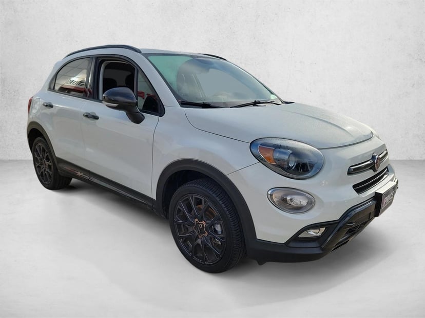 2018 FIAT 500X - Image 1