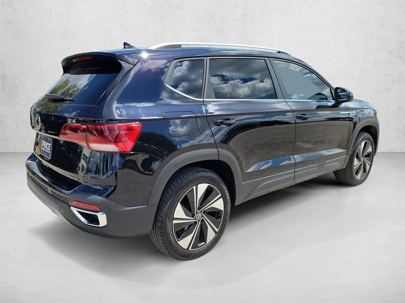 2024 Volkswagen Taos - Image 5