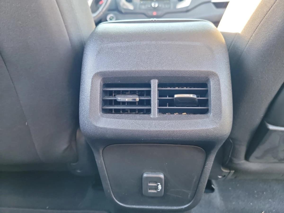 2018 GMC Terrain - Image 16