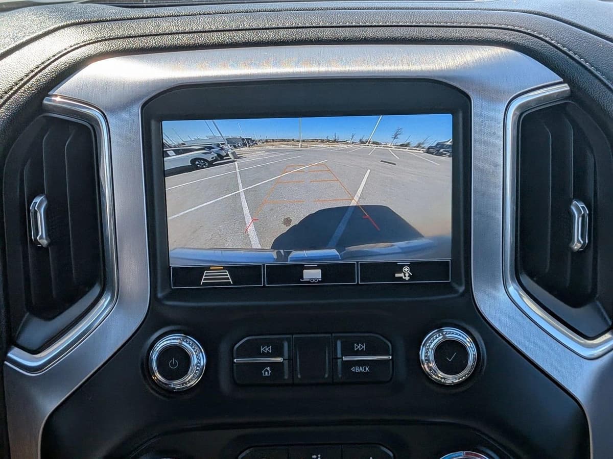 2020 GMC Sierra 1500 - Image 13