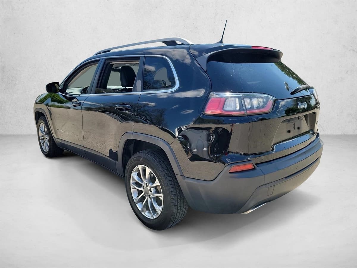 2019 Jeep Cherokee - Image 6