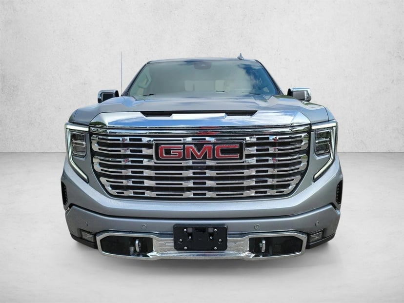 2024 GMC Sierra 1500 - Image 2