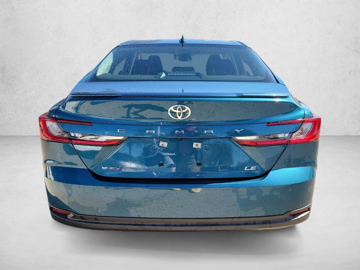 2025 Toyota Camry - Image 6