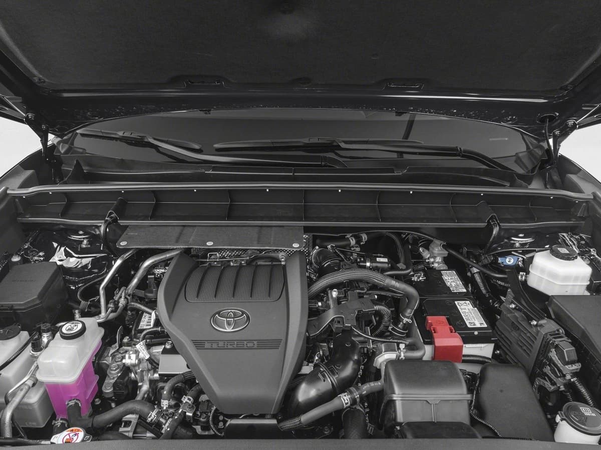 2026 Toyota Highlander - Image 8