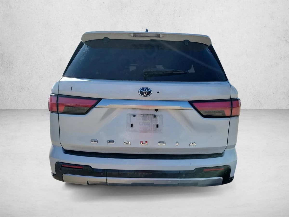 2023 Toyota Sequoia - Image 6