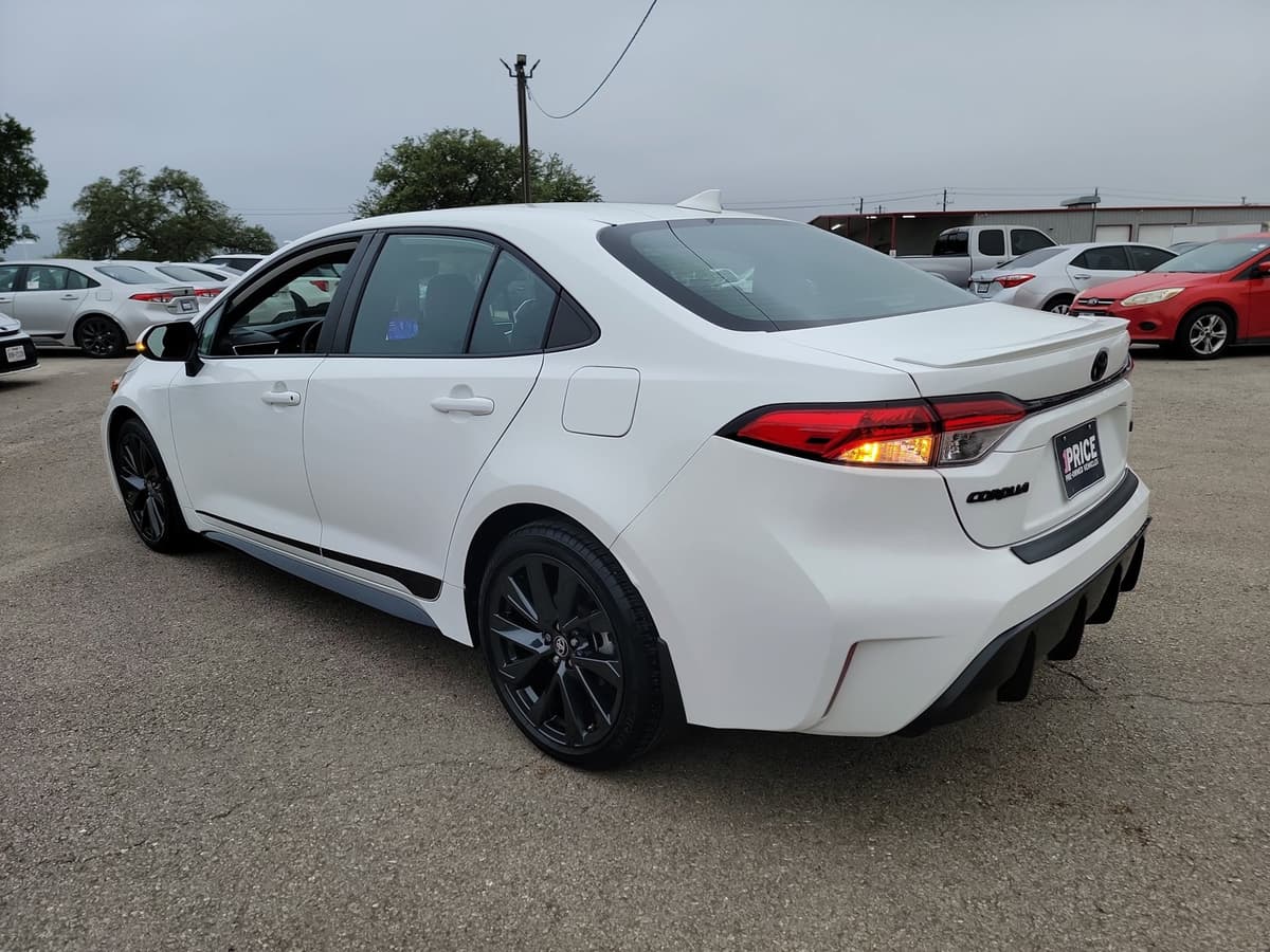 2024 Toyota Corolla - Image 7