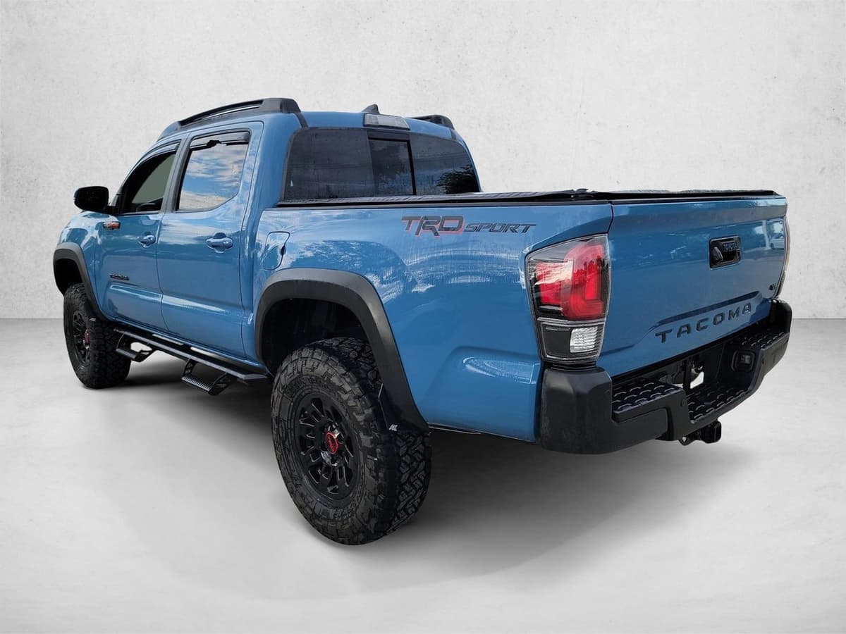 2019 Toyota Tacoma - Image 7