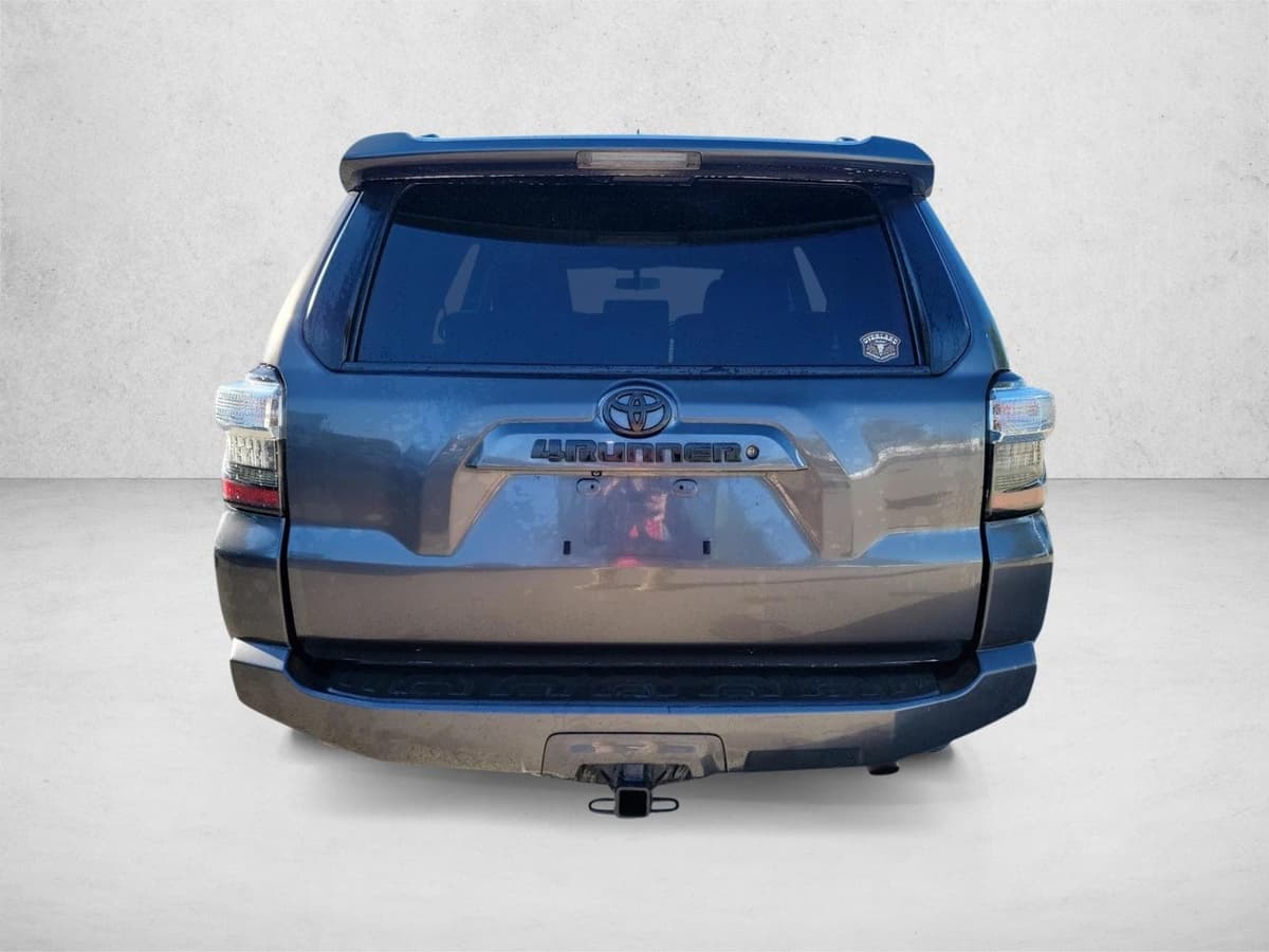 2015 Toyota 4Runner - Image 6