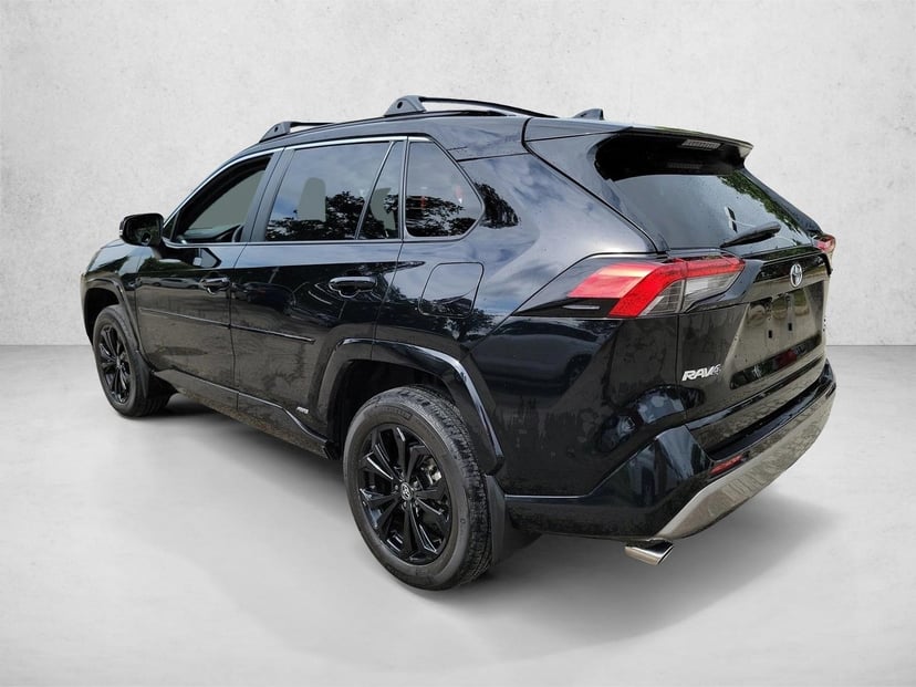 2025 Toyota RAV4 Hybrid - Image 7