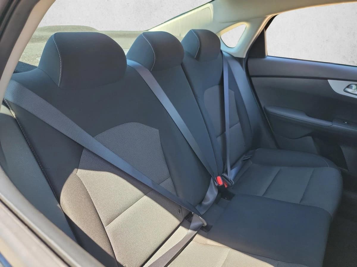 2024 Kia Forte - Image 16