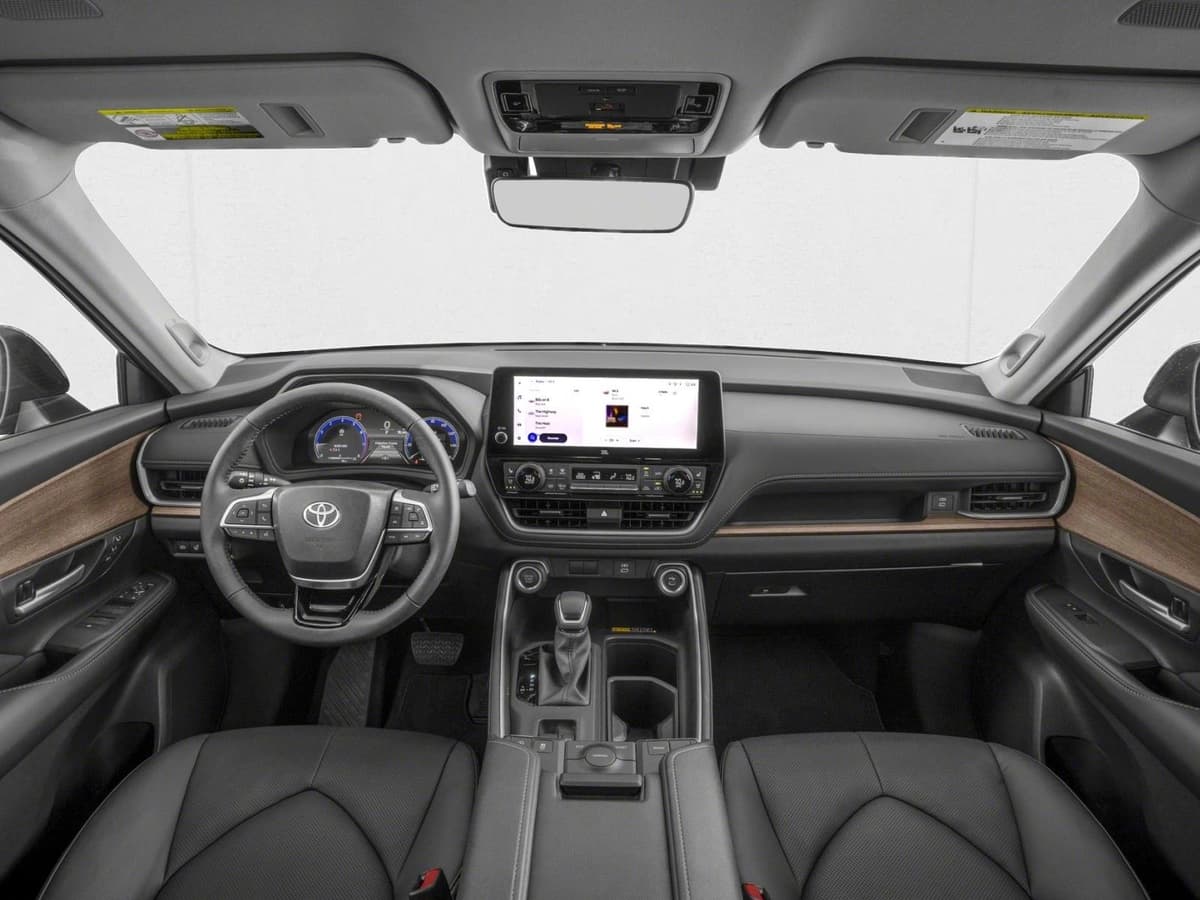 2026 Toyota Grand Highlander - Image 5