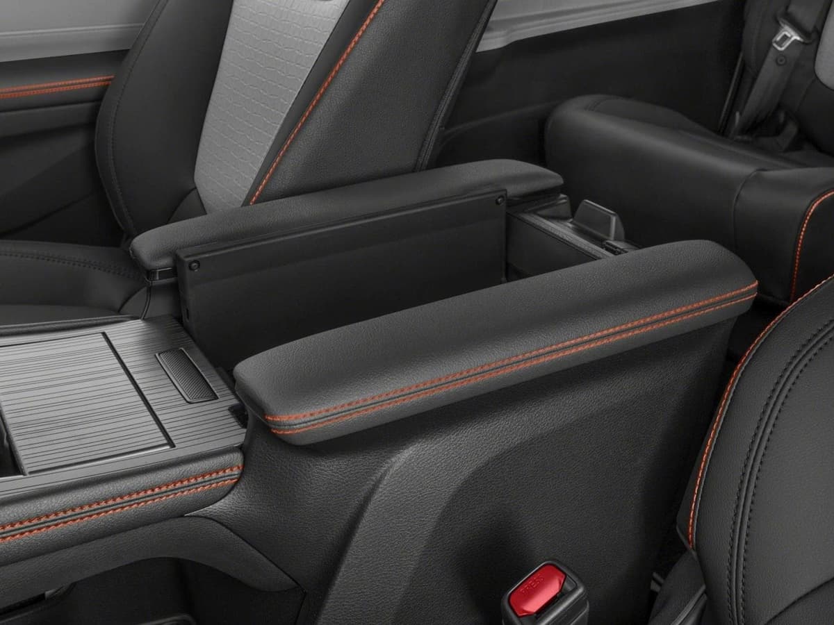 2026 Toyota Sienna - Image 10