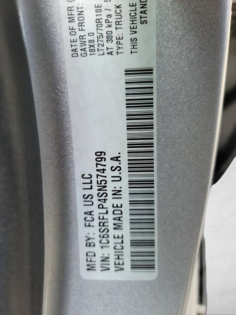 2025 Ram 1500 - Image 23