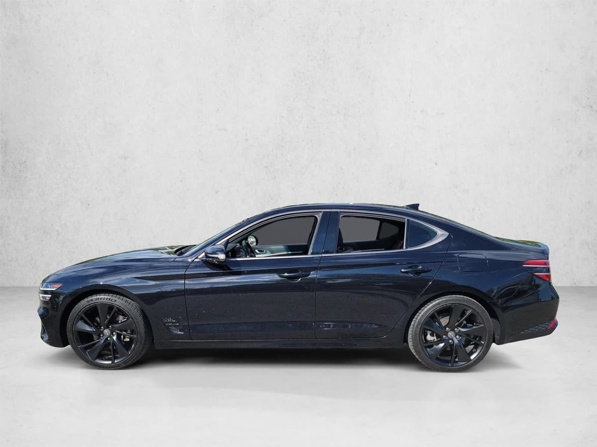 2023 Genesis G70 - Image 8