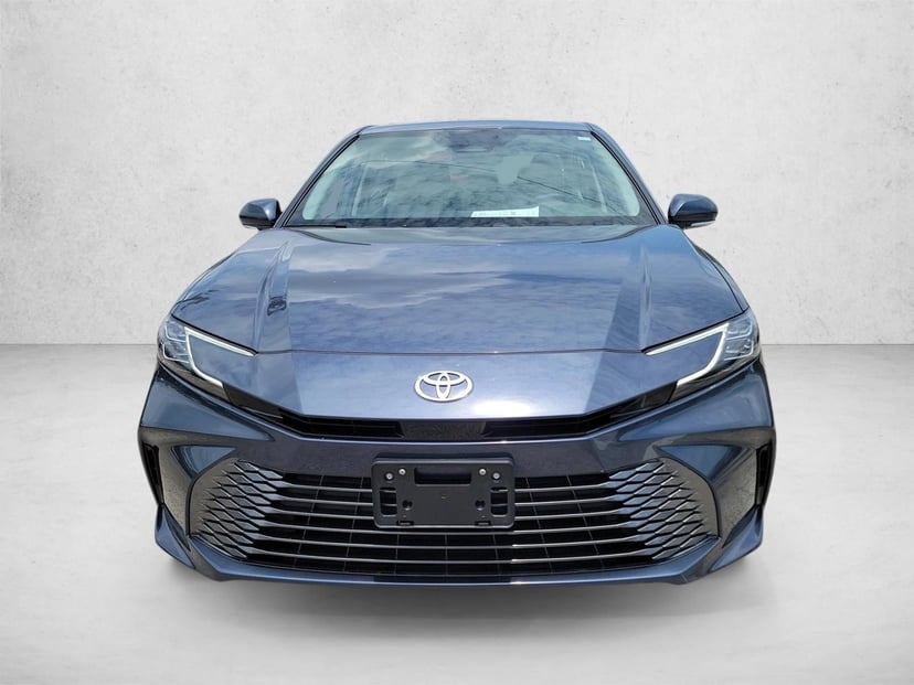 2026 Toyota Camry - Image 2