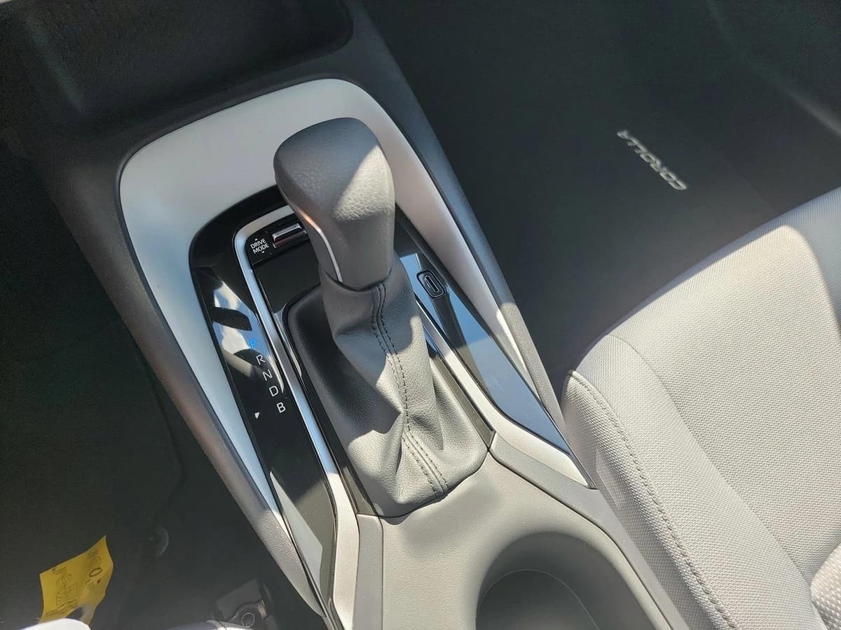 2026 Toyota Corolla - Image 22