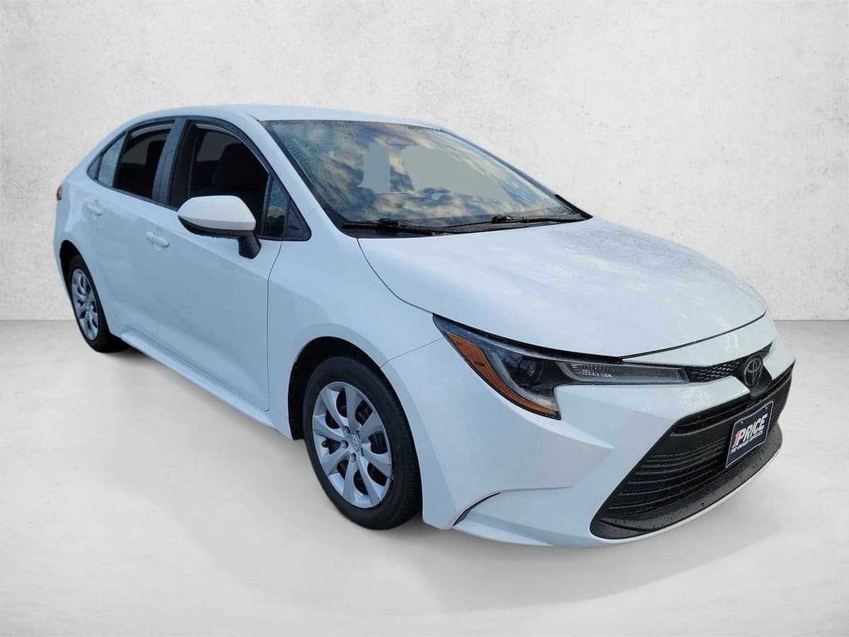 2024 Toyota Corolla - Image 3