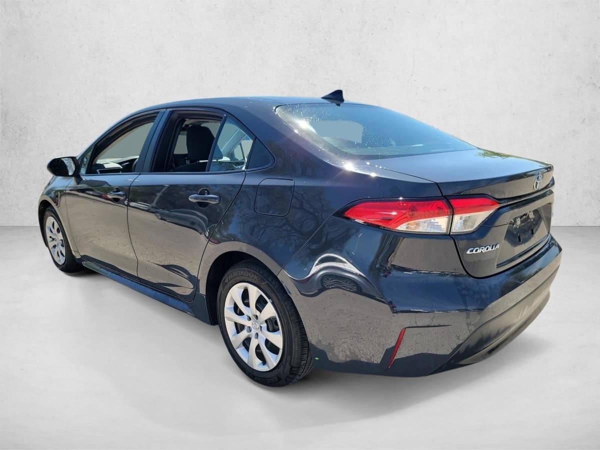 2025 Toyota Corolla - Image 7