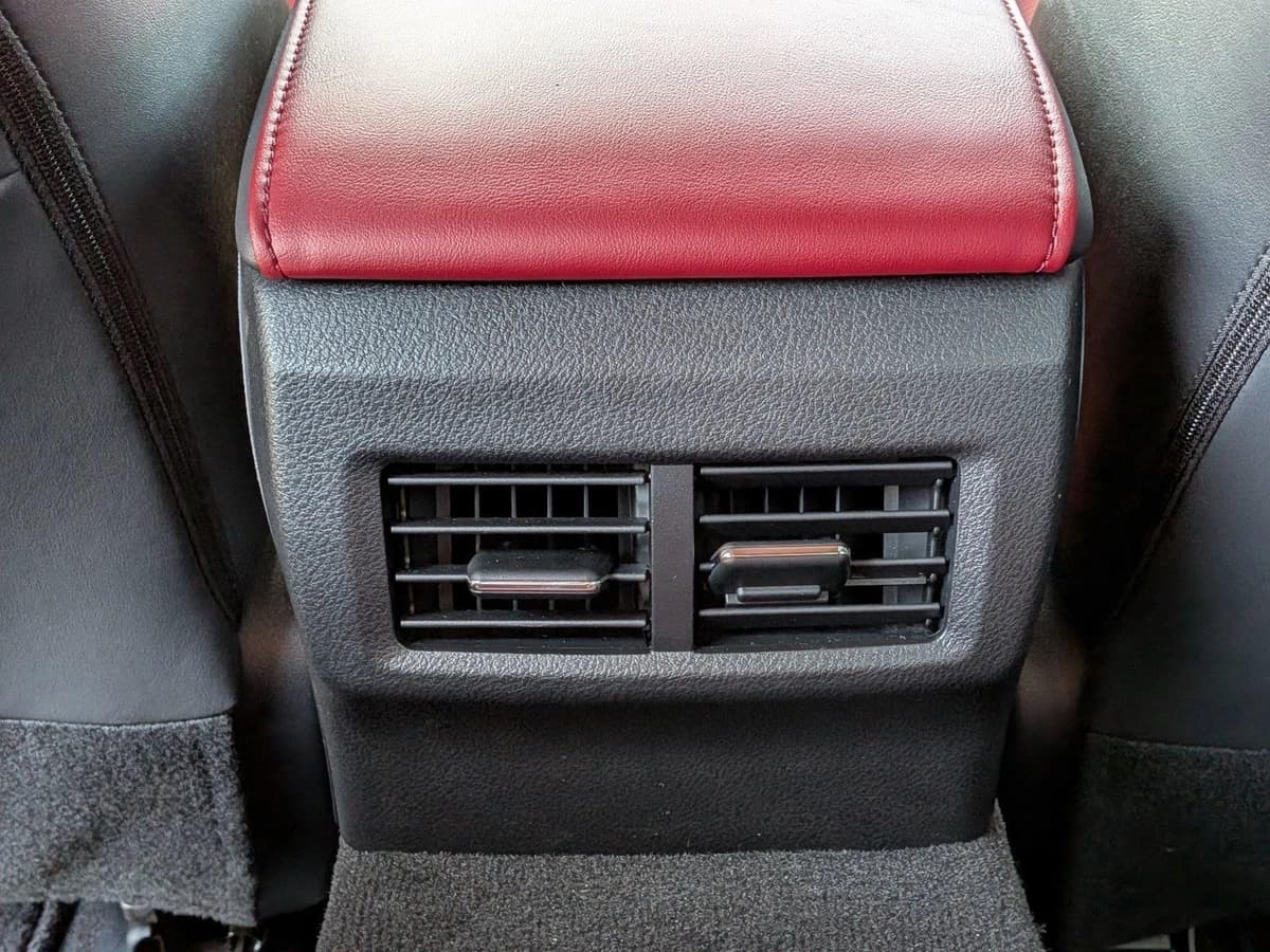 2024 LEXUS IS 350 - Image 18