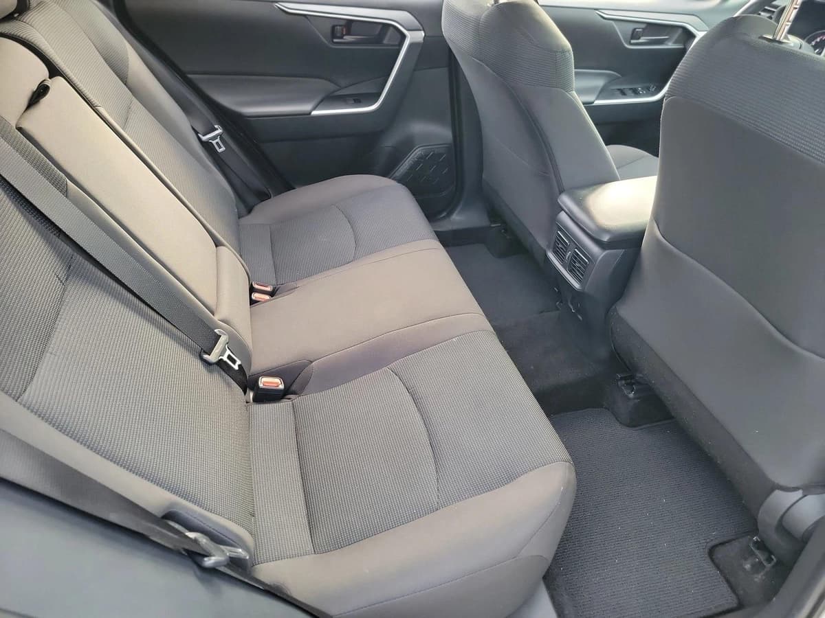 2024 Toyota RAV4 - Image 13