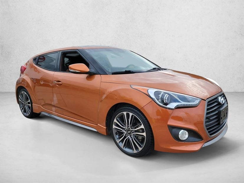 2016 Hyundai Veloster - Image 3