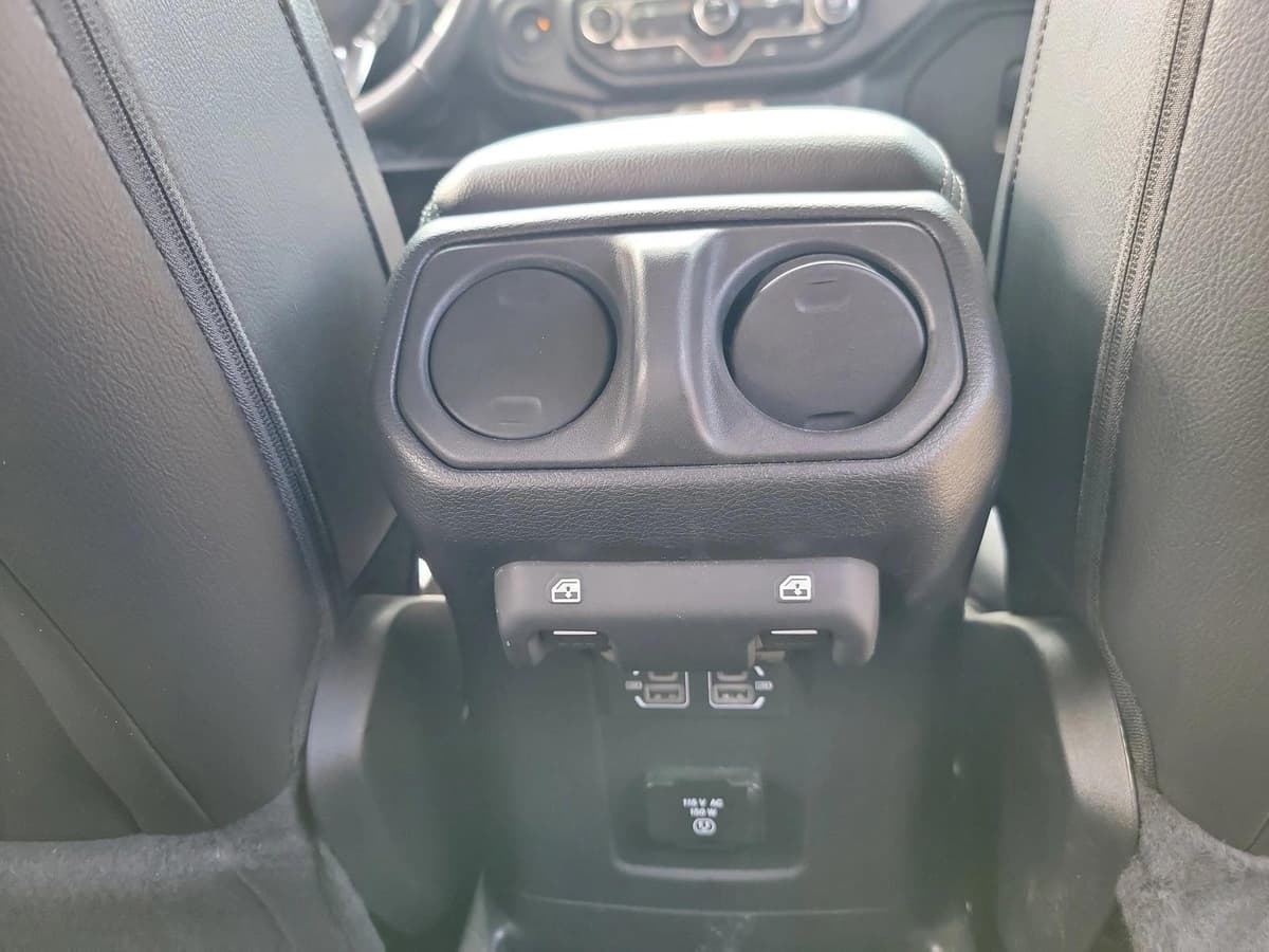 2022 Jeep Wrangler Unlimited 4xe - Image 18