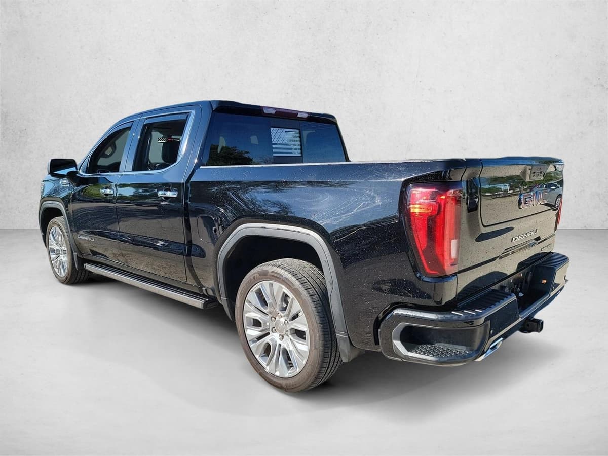 2022 GMC Sierra 1500 Limited - Image 7