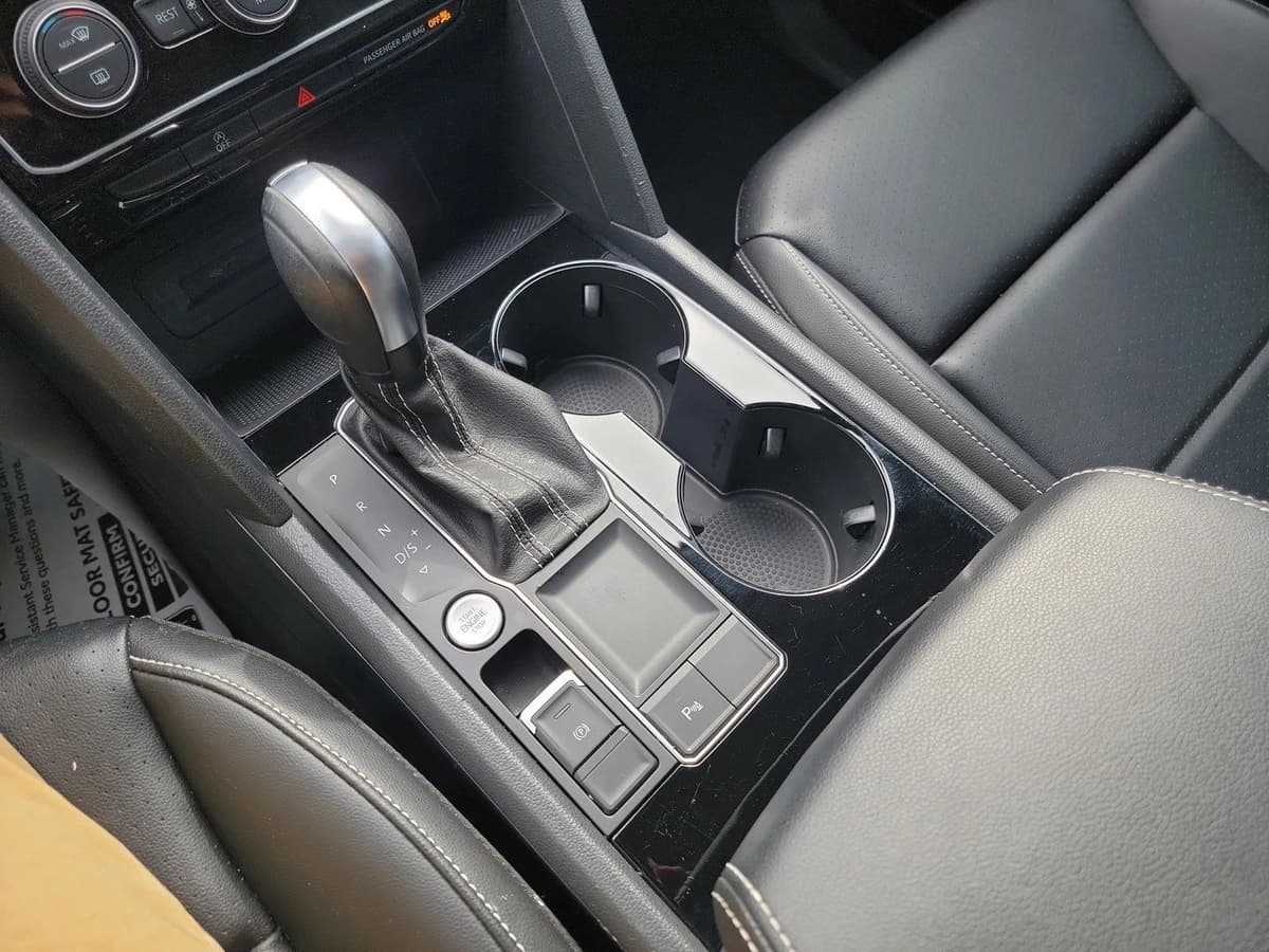 2022 Volkswagen Atlas - Image 20