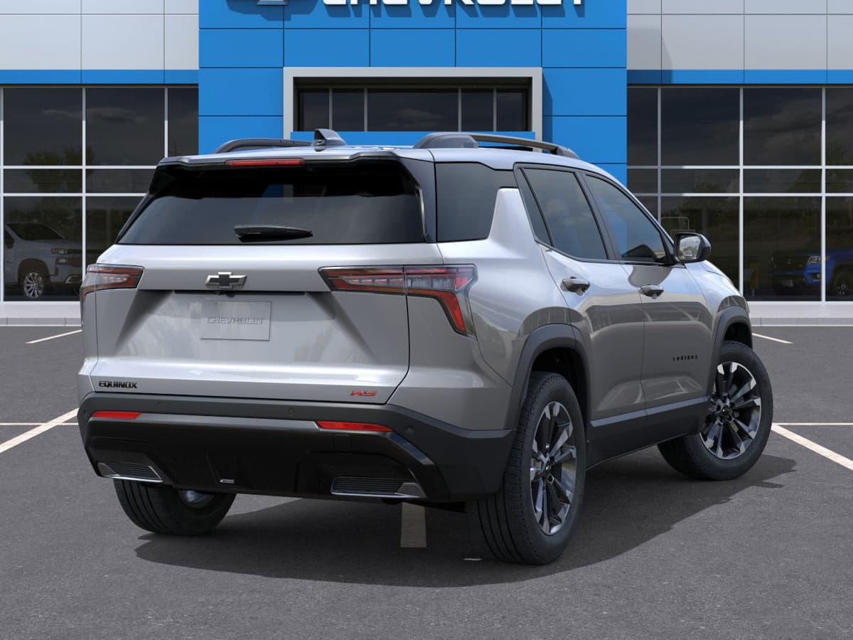 2026 Chevrolet Equinox - Image 4