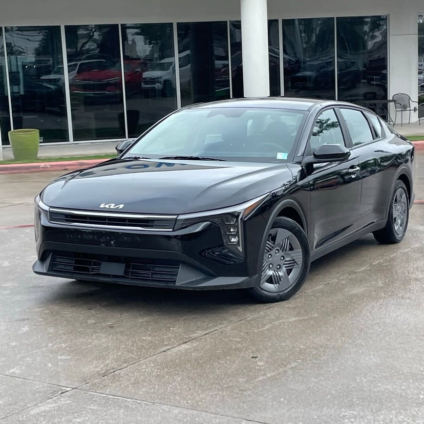 2025 Kia K4 - Image 9