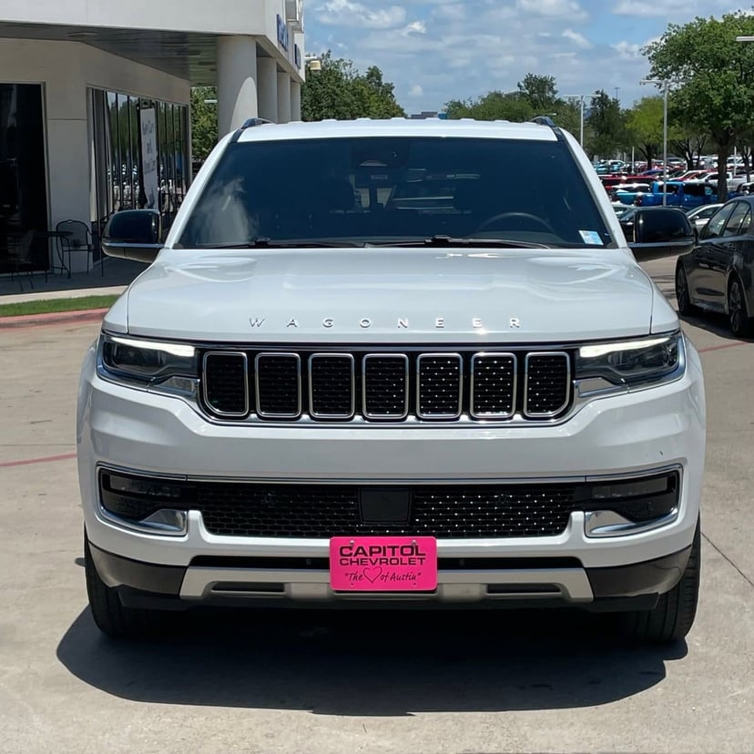 2024 Jeep Wagoneer L - Image 6